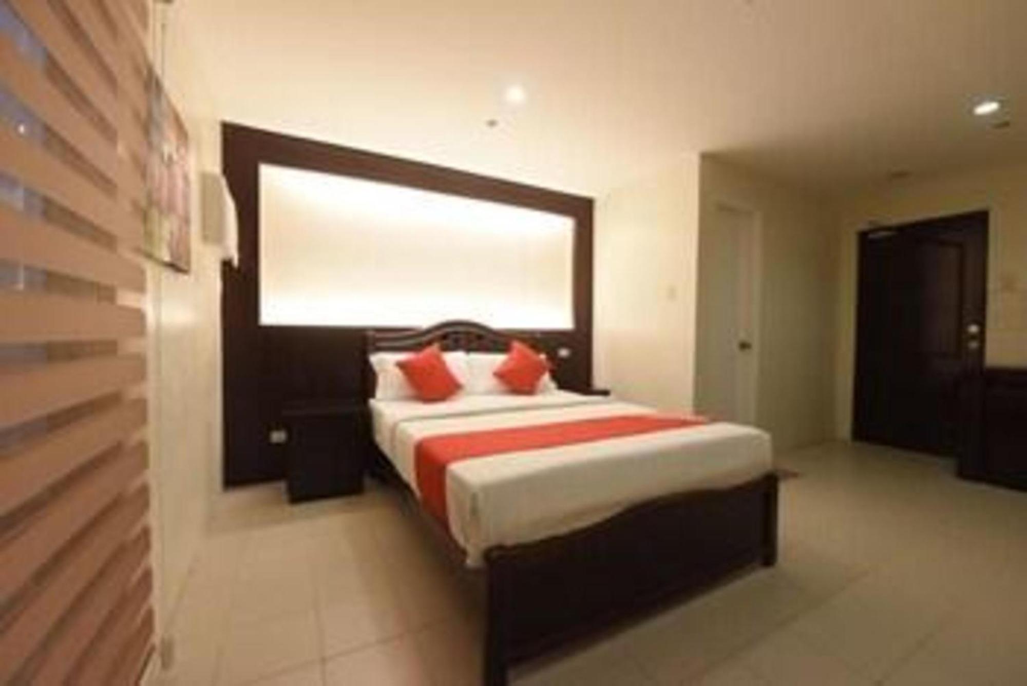 Hotel Oyo 115 Northridge Mansions Quezon City Zewnętrze zdjęcie