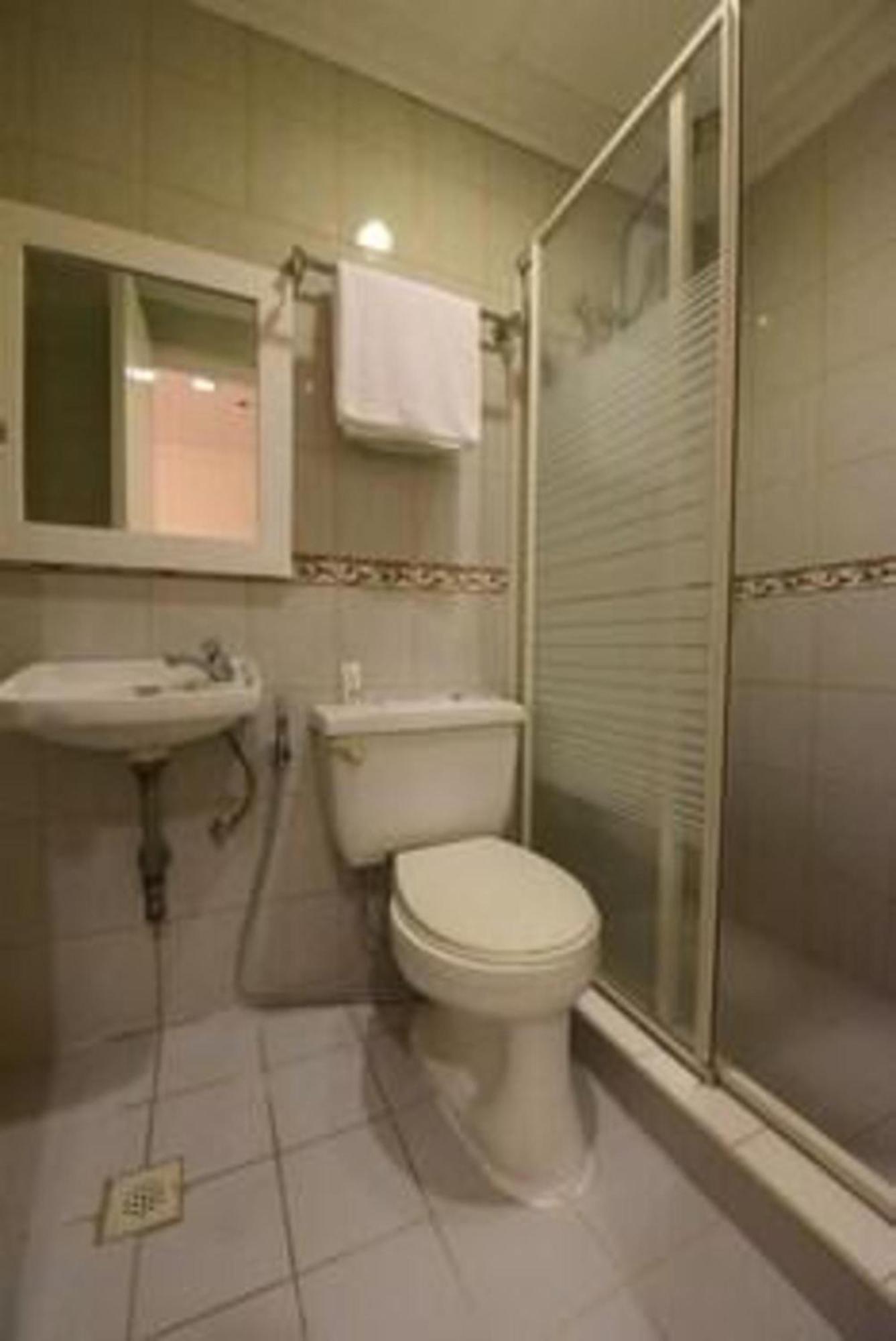 Hotel Oyo 115 Northridge Mansions Quezon City Zewnętrze zdjęcie